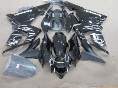 03-05 Black with White Flame Kawasaki ZX10R Motorcycle Fairings